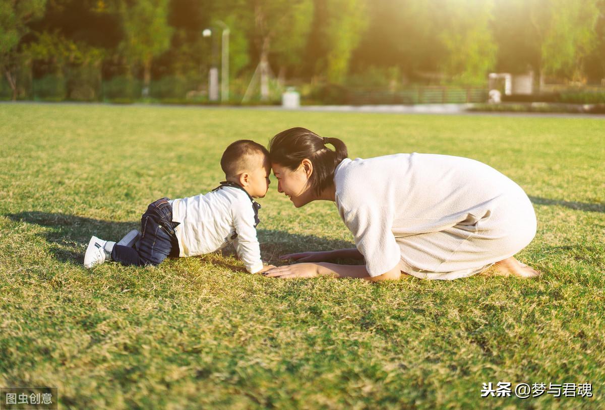 赞美妈妈的句子20句,深情无限!