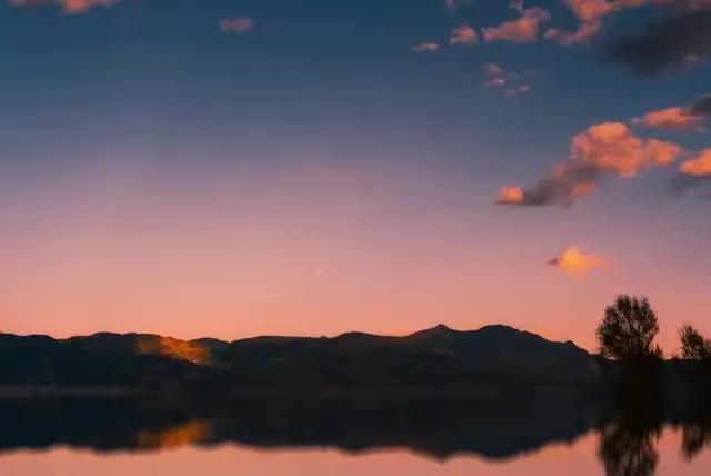 描写夕阳的诗20句,落日黄昏晓,夕阳醉晚霞
