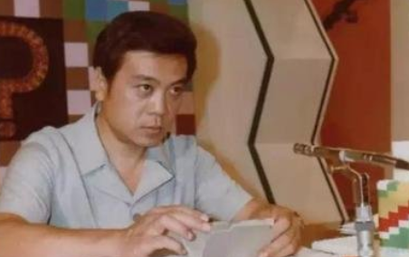 央视主持人赵忠祥个人资料简介(赵忠祥活了多少岁)