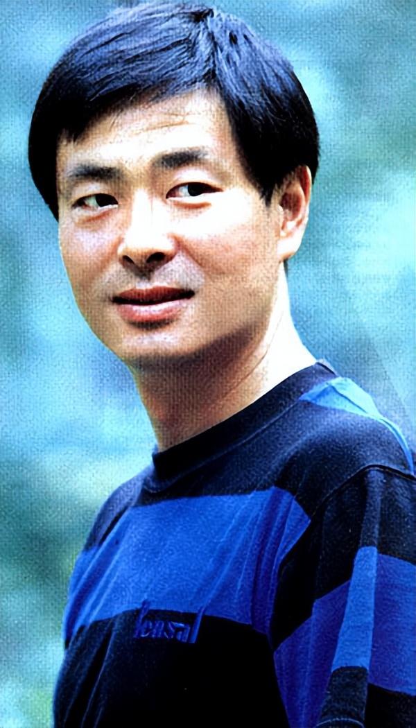 濮存昕的简介个人资料及图片(濮存昕怎么读,演过的电视剧)