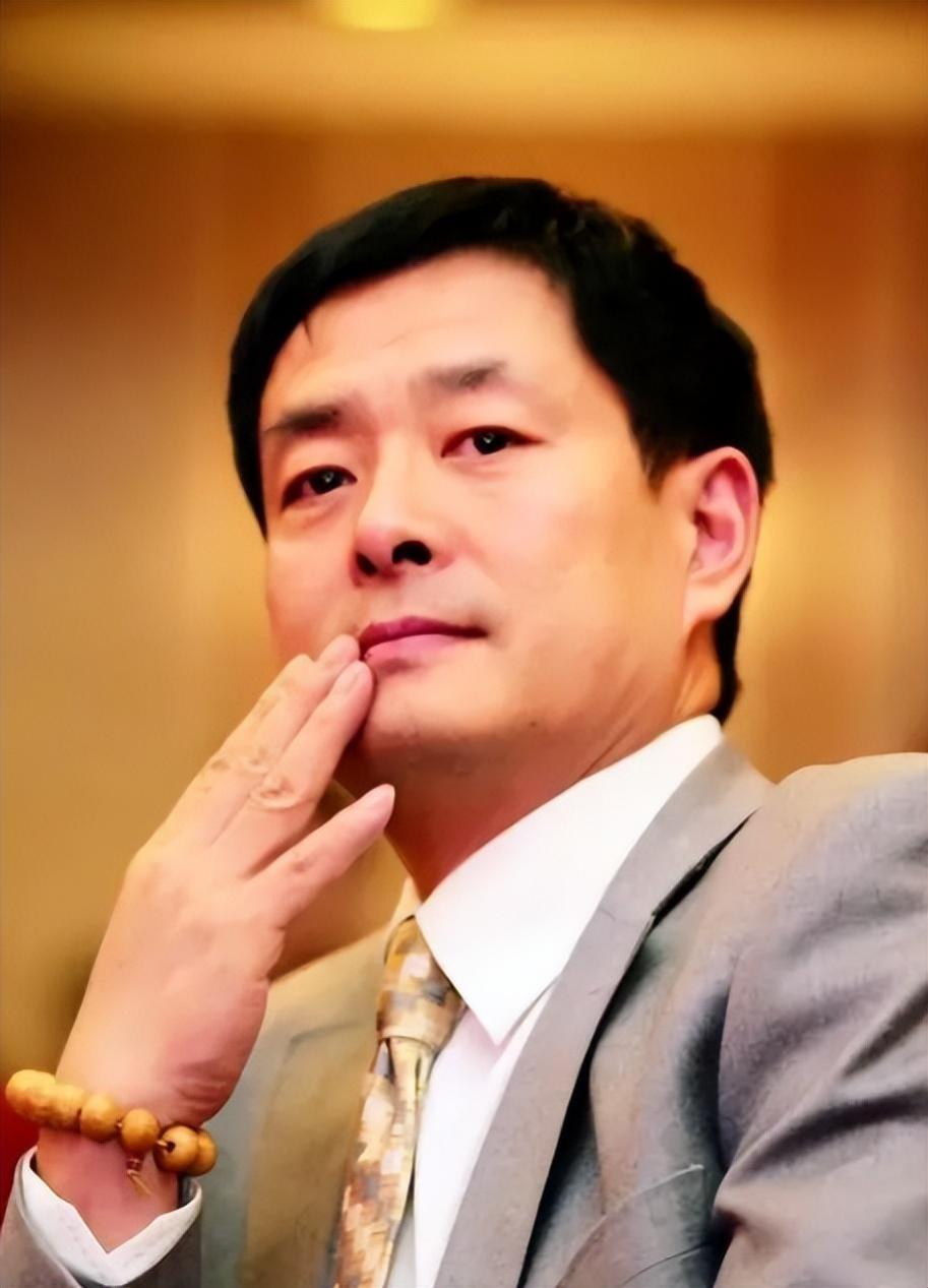 濮存昕的简介个人资料及图片(濮存昕怎么读,演过的电视剧)