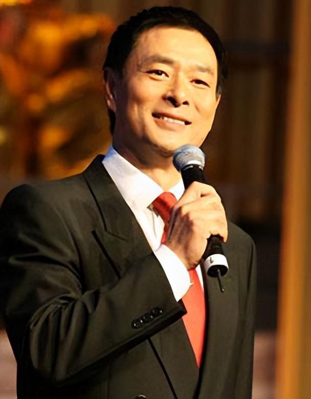 濮存昕的简介个人资料及图片(濮存昕怎么读,演过的电视剧)