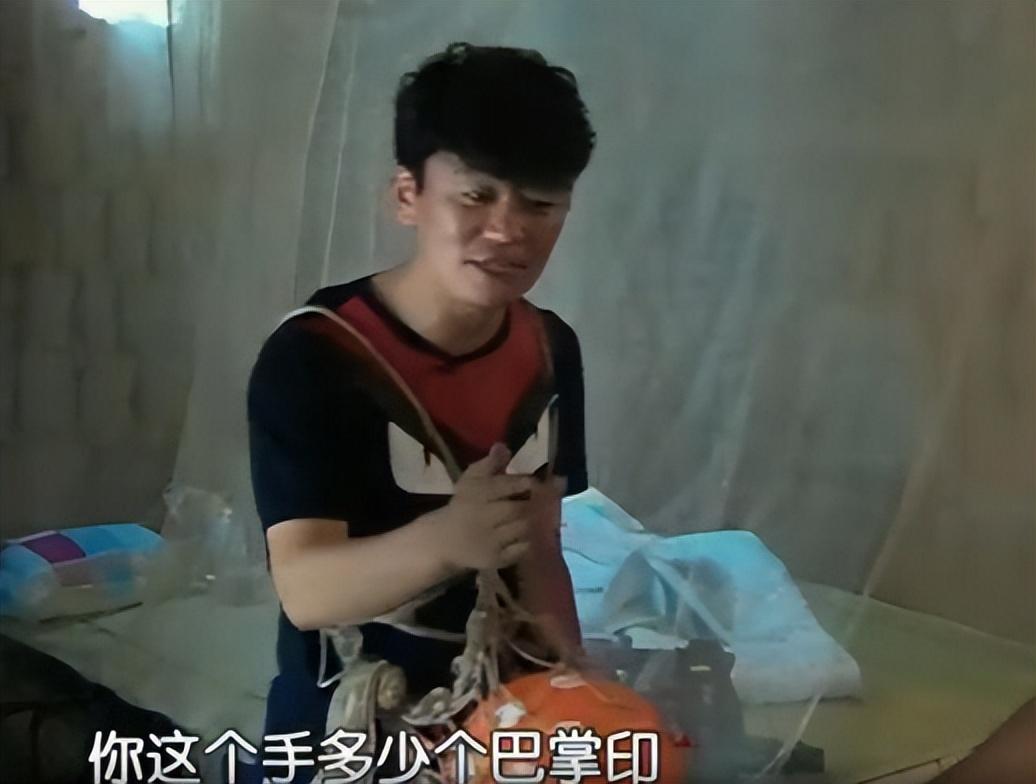 王宝强个人资料简介个人经历(王宝强演的电影有哪些)