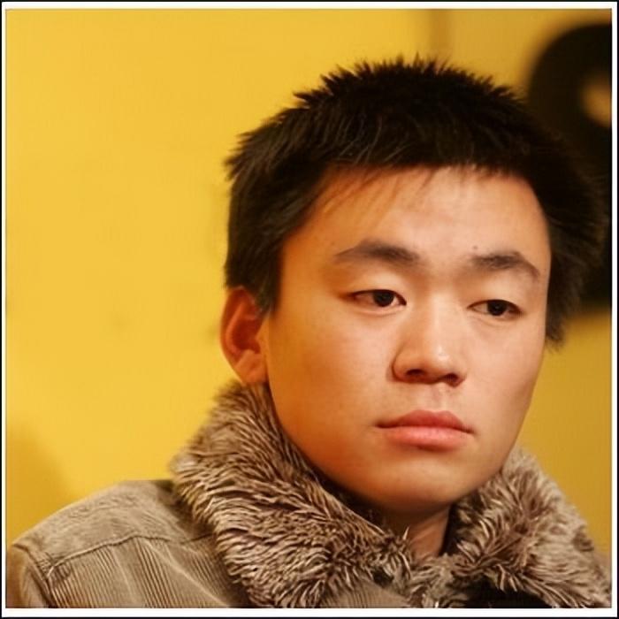 王宝强个人资料简介个人经历(王宝强演的电影有哪些)