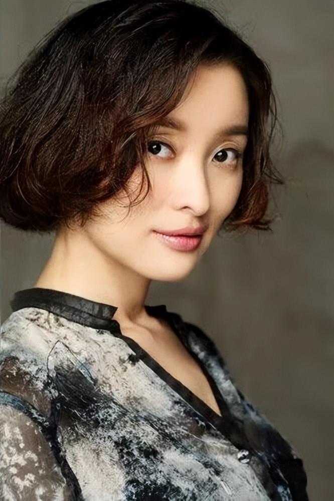 吴越女演员个人资料简介及图片大全(吴越陈建斌分手原因)