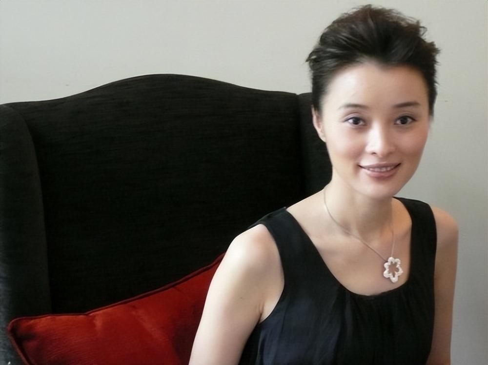 吴越女演员个人资料简介及图片大全(吴越陈建斌分手原因)