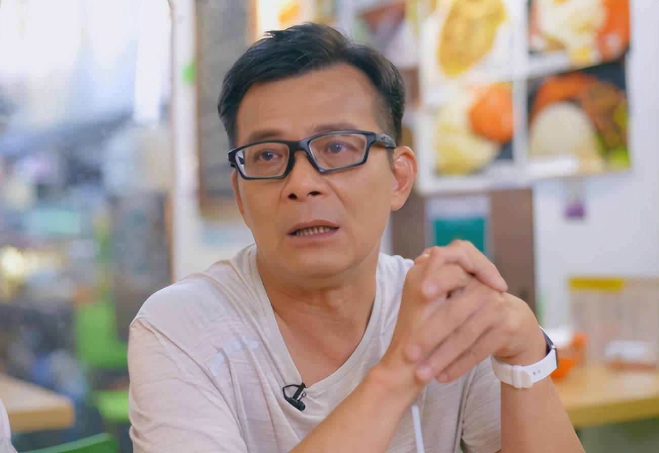 黄日华个人资料简介图片大全(黄日华主演的电视剧有哪些,为什么不拍戏了)