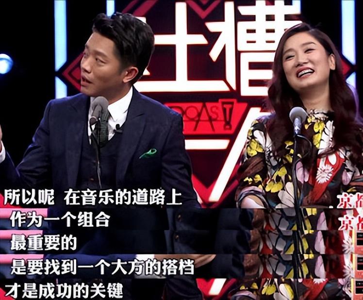 凤凰传奇简介资料大全图片(凤凰传奇两个人简历)