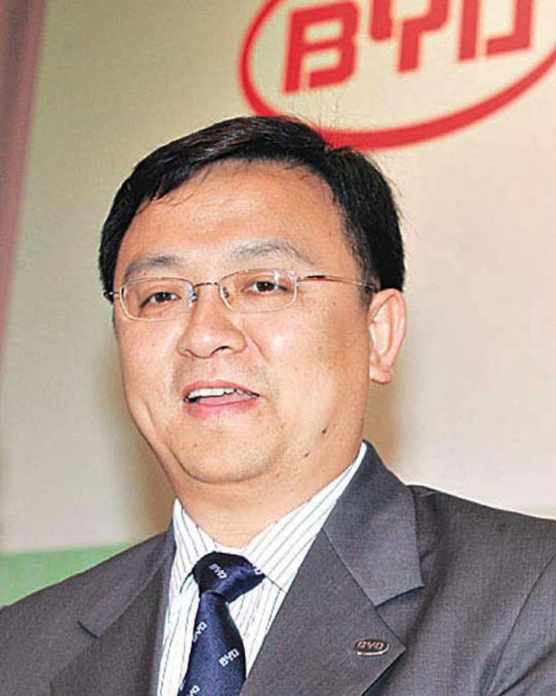 比亚迪创始人王传福简介(比亚迪汽车董事长简介)