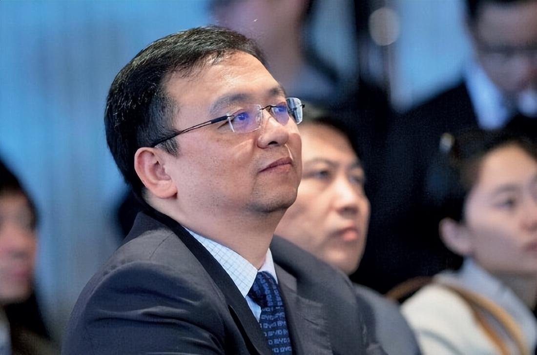 比亚迪创始人王传福简介(比亚迪汽车董事长简介)