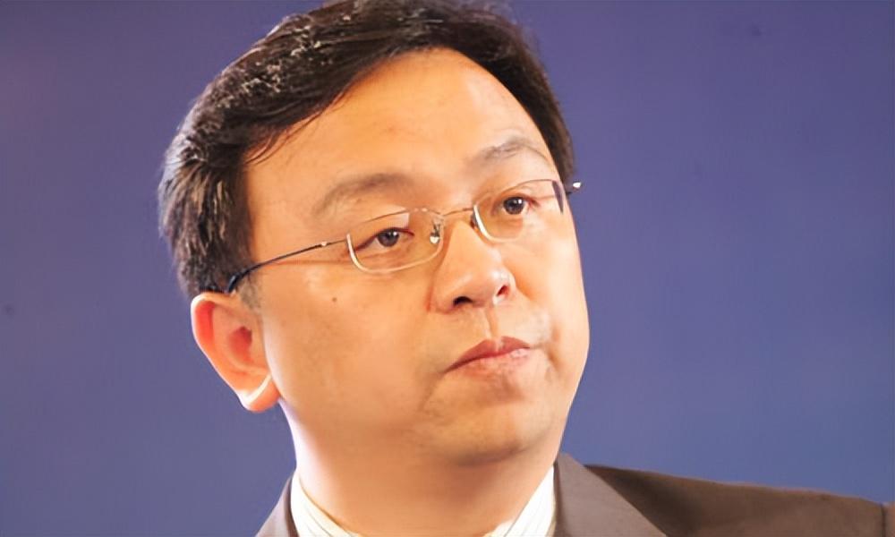 比亚迪创始人王传福简介(比亚迪汽车董事长简介)