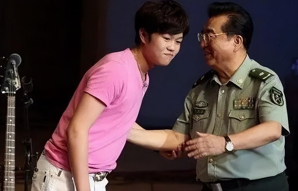 男高音歌唱家李双江简介及作品介绍(歌唱家李双江是哪里人)