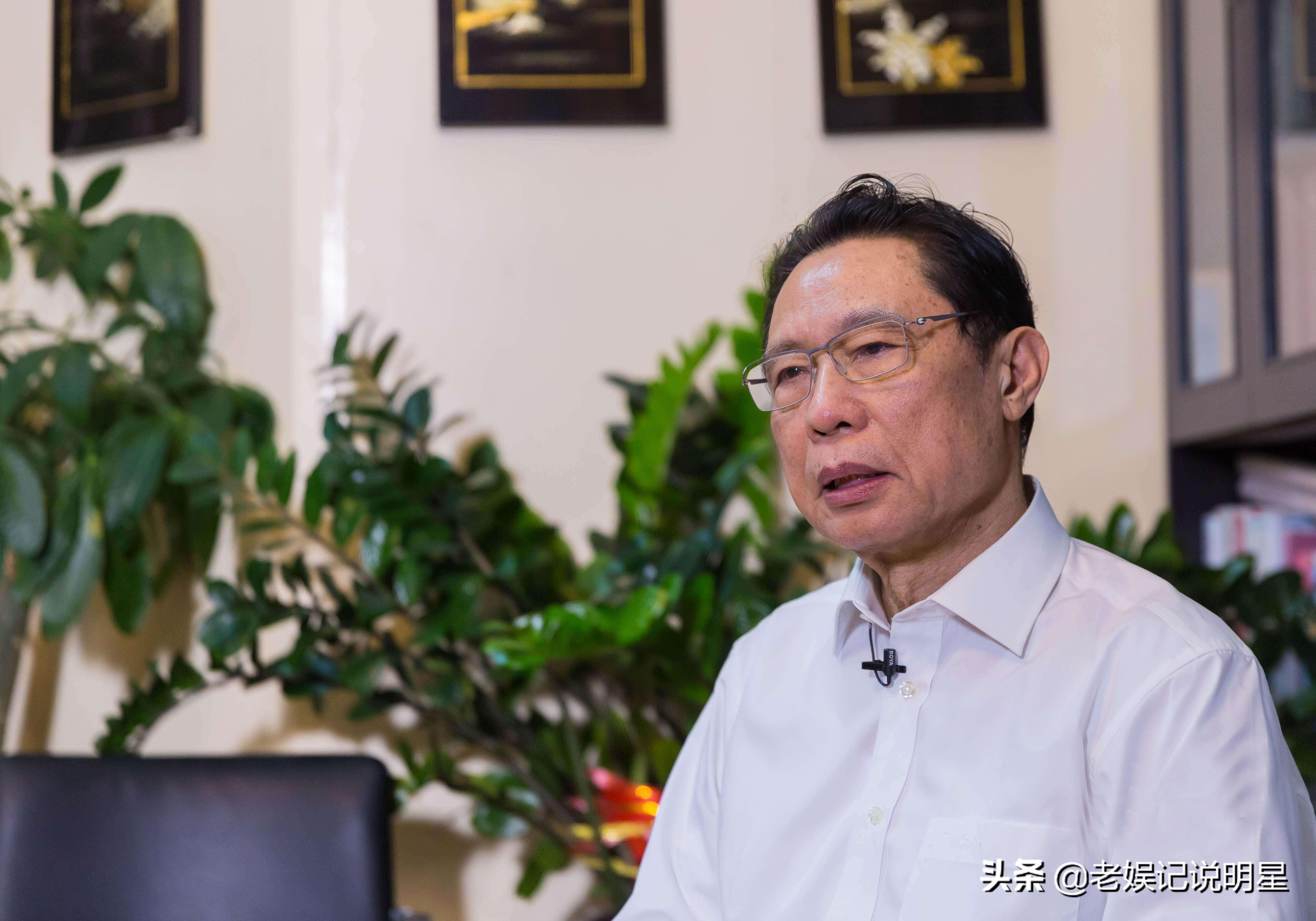 钟南山院士简介和抗击疫情的故事(钟南山是哪里人,多少岁?)
