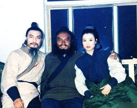 李靖飞个人资料简介及家世介绍(李靖飞哪里人)