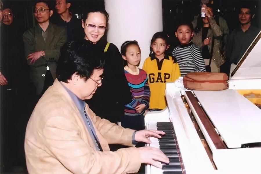 李谷 一个人简介和主要事迹概括(李谷一年龄多少岁)