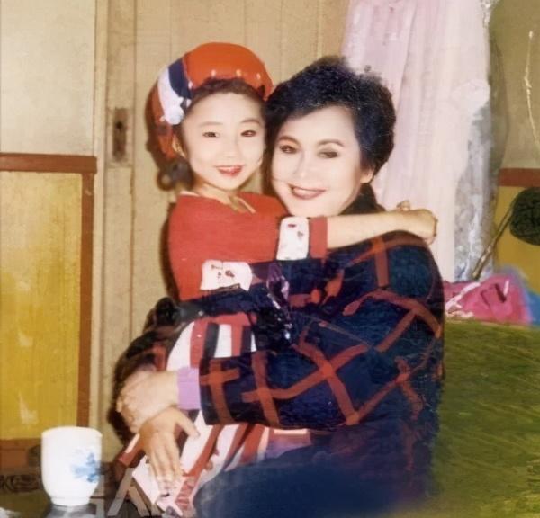 李谷 一个人简介和主要事迹概括(李谷一年龄多少岁)