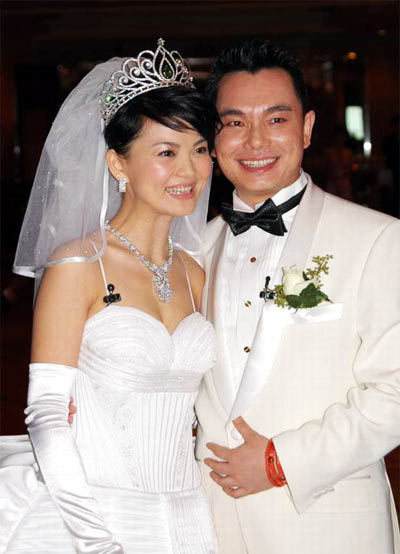 秦海璐:相恋5年男友被李湘“截胡”,嫁二婚丈夫生下先天性巨婴
