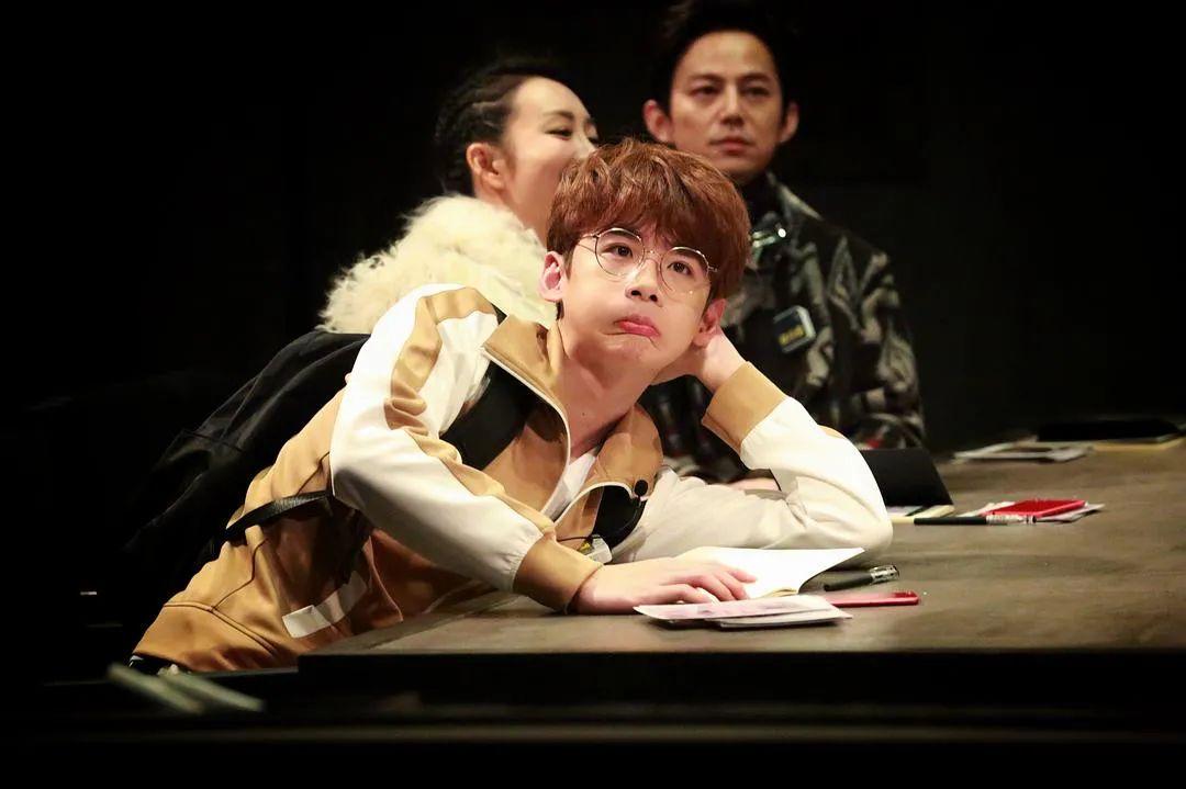 白敬亭个人资料简介及家世介绍图片大全(白敬亭生日是几月几日,演过的所有角色有哪些)