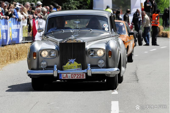 劳斯莱斯是哪个国家生产的汽车?(rolls-royce是哪个国家的品牌?)