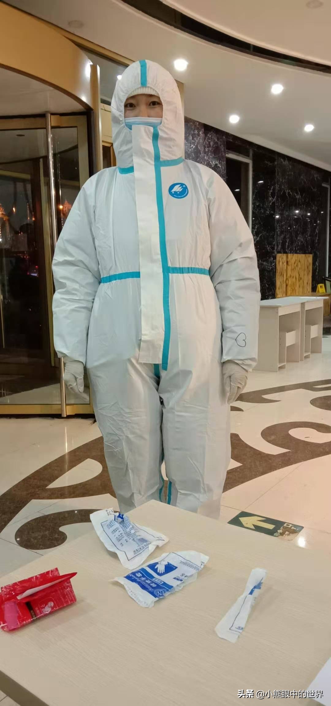 北方雪原中静静绽放的梅花,祖国边疆城市最美的逆行者