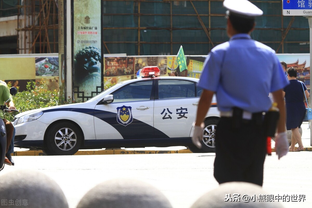 黑锅:一部基层小警察的日常故事,写遍世间百态,道尽人间沧桑